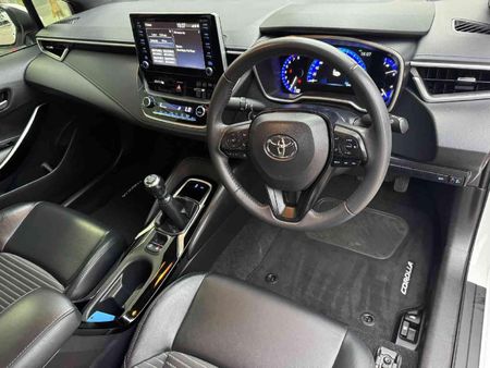 2021-Toyota-Corolla-20-XR_5