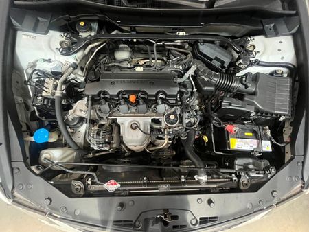 2012-Honda-Accord-20i-Auto_12