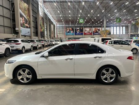 2012-Honda-Accord-20i-Auto_5