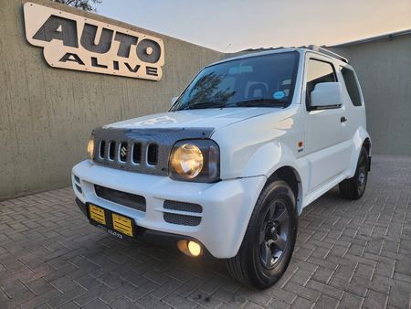 2009-Suzuki-Jimny-13_17