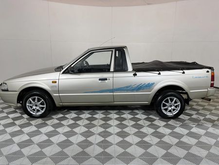 2002-Ford-Bantam-1600i-Leisure_14