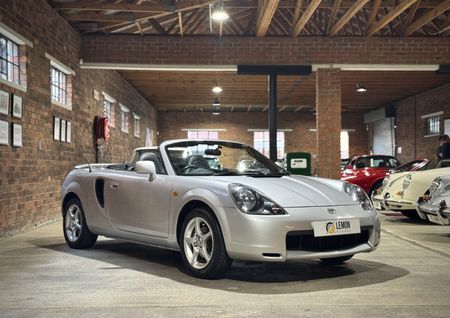2001-Toyota-MR2-Soft-Top_0