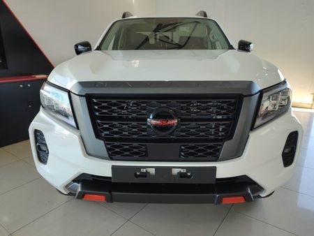 2026-Nissan-Navara-25-DDTi-PRO-2X-Auto-Double-Cab_1