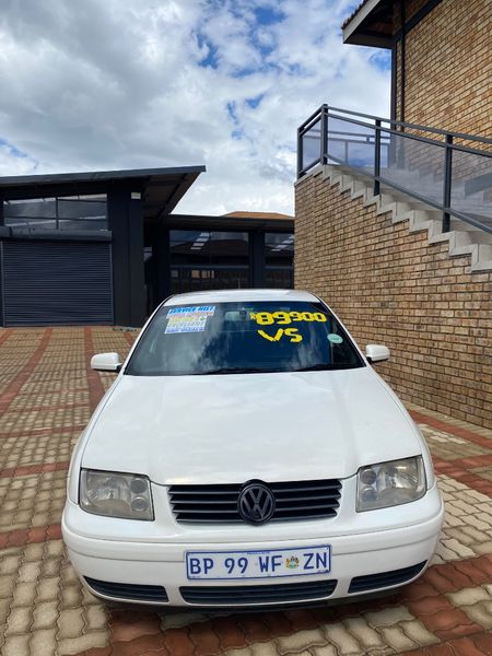 2001-Volkswagen-Jetta-IV-23-V5_2