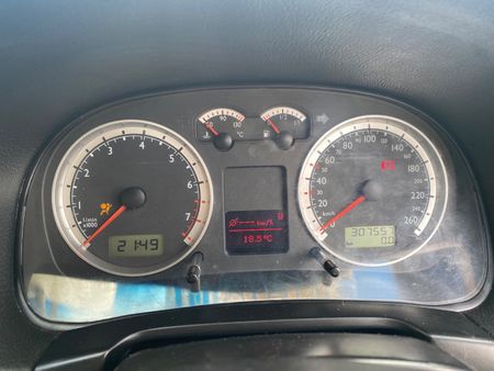 2001-Volkswagen-Jetta-IV-23-V5_4