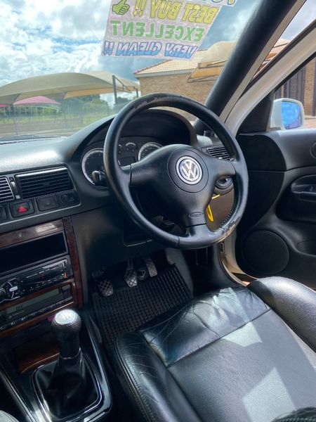 2001-Volkswagen-Jetta-IV-23-V5_5