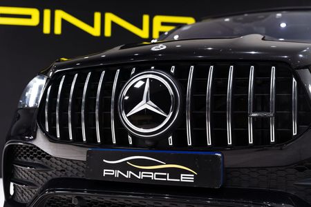2023-Mercedes-AMG-GLE-AMG-53-Coupe-4Matic_10