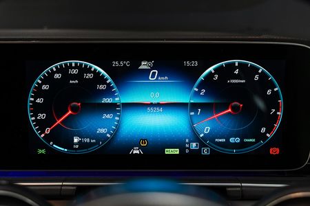 2023-Mercedes-AMG-GLE-AMG-53-Coupe-4Matic_17