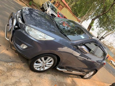 2011-Hyundai-ix35-20-GLS-Executive_2