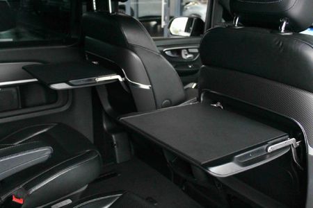 2022-Mercedes-Benz-V-Class-V-300d-Exclusive_17
