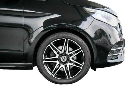 2022-Mercedes-Benz-V-Class-V-300d-Exclusive_23