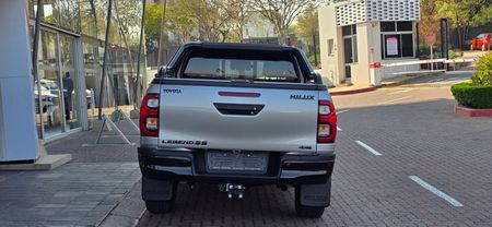 2025-Toyota-Hilux-28-GD-6-RB-Legend-55-4x4-Auto-Double-Cab_4