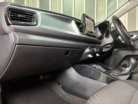 2022-Kia-Rio-14-LS-5-dr_25