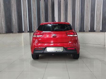 2022-Kia-Rio-14-LS-5-dr_4