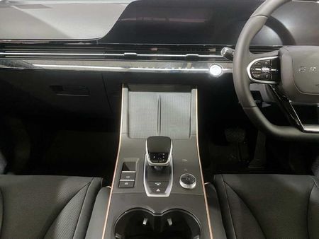 2025-Omoda-C5-15T-Luxury-X_17