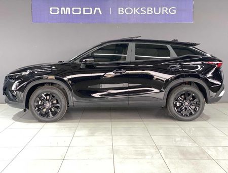 2025-Omoda-C5-15T-Luxury-X_2