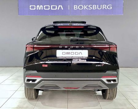 2025-Omoda-C5-15T-Luxury-X_4