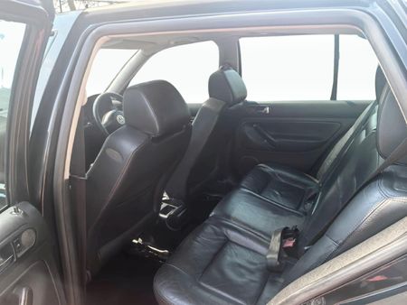 2003-Volkswagen-Golf-4-GTI-18T_9