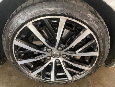 2018-Volvo-V40-T4-R-Design-Auto_15