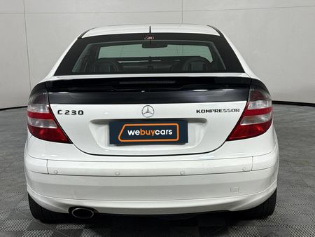 2004-Mercedes-Benz-C-Class-C-230K-Coupe-Auto_14