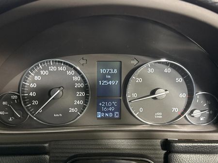 2004-Mercedes-Benz-C-Class-C-230K-Coupe-Auto_1