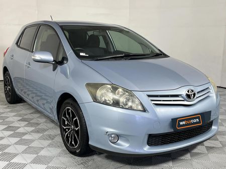 2010-Toyota-Auris-16-XS_16