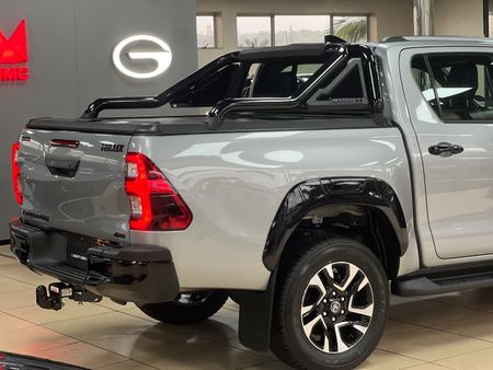 2025-Toyota-Hilux-28-GD-6-RB-Legend-55-4x4-Auto-Double-Cab_5