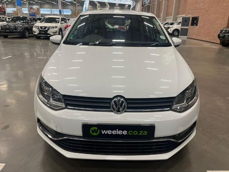 2014-Volkswagen-Polo-GP-12-TSI-Comfortline-66kW_1
