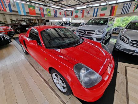 2001-Toyota-MR2-Roadster-18-Hard-Top_9