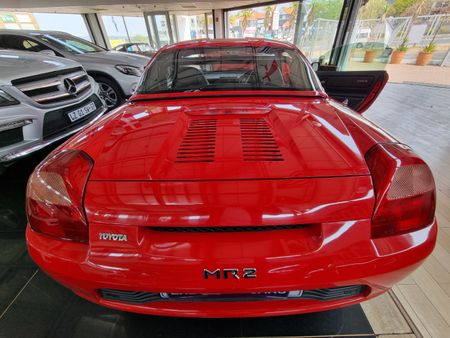 2001-Toyota-MR2-Roadster-18-Hard-Top_16
