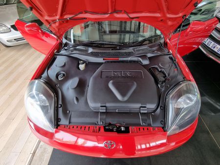 2001-Toyota-MR2-Roadster-18-Hard-Top_19