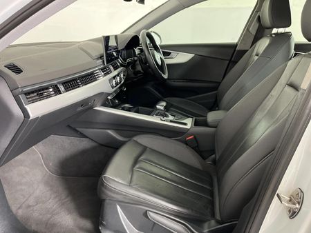 2021-Audi-A4-20-TDI-Auto-35-TDI_8