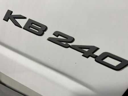 2006-Isuzu-KB-240i-Double-Cab-LE_11