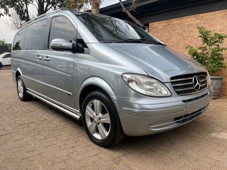 2008-Mercedes-Benz-Viano-30-CDI-V6-Ambiente_0
