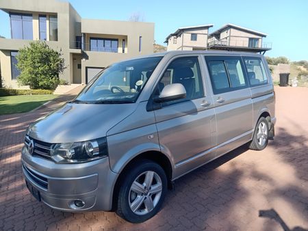 2012-Volkswagen-Caravelle-2012-VW-CARAVELLE-T5-20-BiTDI_0