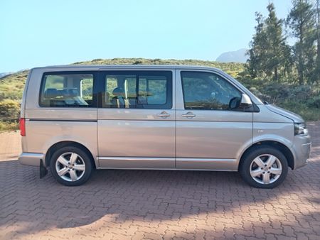 2012-Volkswagen-Caravelle-2012-VW-CARAVELLE-T5-20-BiTDI_7