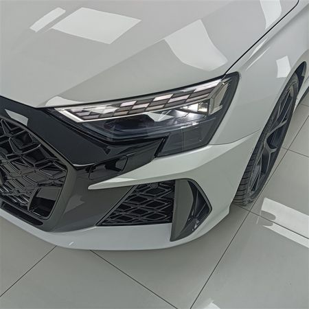 2025-Audi-RS3-Sportback-Quattro-Stronic-Carbon-Edition_1