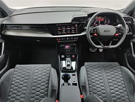 2025-Audi-RS3-Sportback-Quattro-Stronic-Carbon-Edition_22