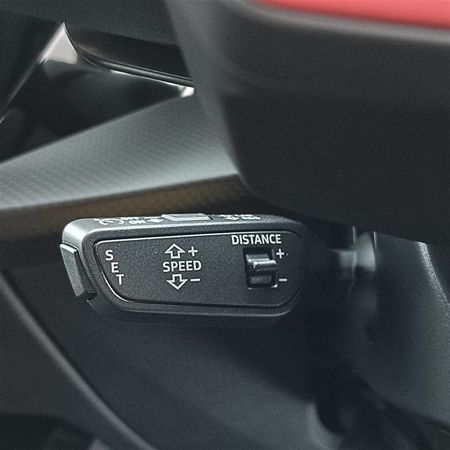 2025-Audi-RS3-Sportback-Quattro-Stronic-Carbon-Edition_36