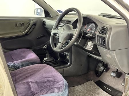 1997-Nissan-Sentra-160-GSi_9