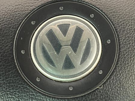 2007-Volkswagen-Touran-20-FSI_11