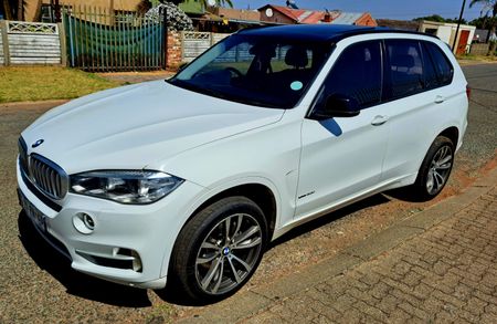 2017-BMW-X5-xDrive30d-Auto_1
