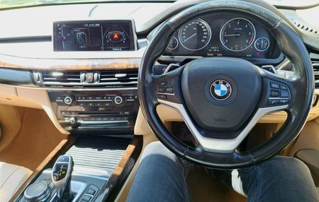 2017-BMW-X5-xDrive30d-Auto_7