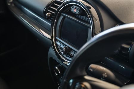 2020-MINI-Clubman-Cooper-Auto_12