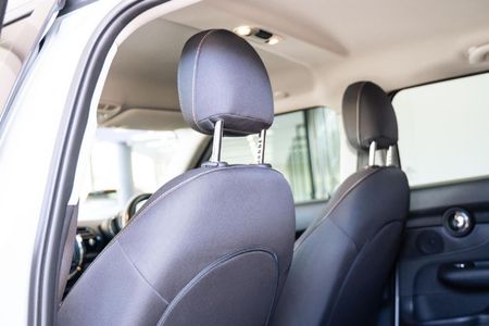 2020-MINI-Clubman-Cooper-Auto_18