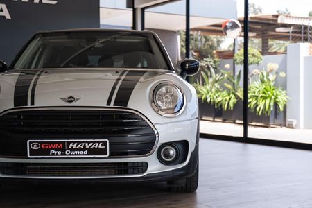 2020-MINI-Clubman-Cooper-Auto_2