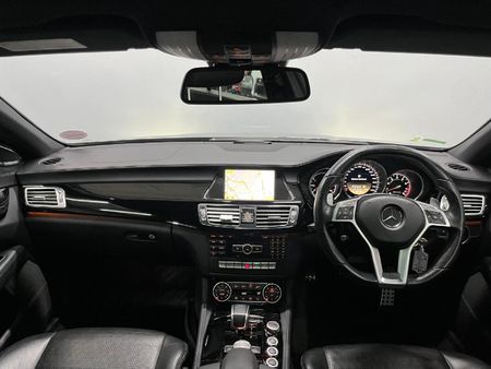 2013-Mercedes-AMG-CLS-63-AMG_15