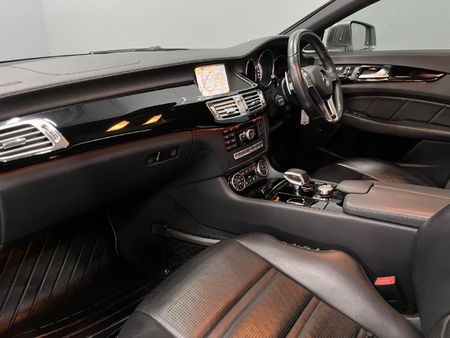 2013-Mercedes-AMG-CLS-63-AMG_18
