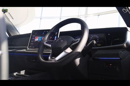 2026-Volkswagen-Tayron-14TSI-R-Line-DSG-Auto-110kw_4