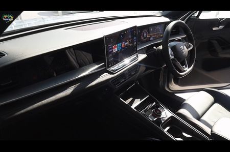 2026-Volkswagen-Tayron-14TSI-R-Line-DSG-Auto-110kw_5